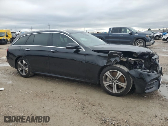 2019 Mercedes-Benz E 450 with VIN WDDZH6JB6KA591649, listed as a Copart auction lot 84411714 with 55,956 mi miles and Salvage Title. Bid and sale history available at DreamBid. Image 4.