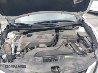 2018 Nissan Altima SR with VIN 1N4AL3AP5JC214819, listed as a IAAI auction lot 42066442 with 161,323 mi miles and . Bid and sale history available at carsss.com. Image 10.