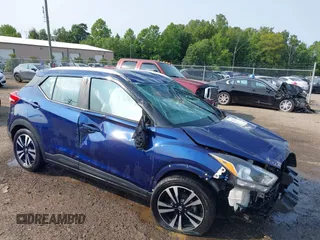 2020 Nissan Kicks SV с VIN 3N1CP5CV5LL519519, выставлен на аукционе IAAI как лот 42410606 с пробегом 86 457 миль миль и . История ставок и продаж доступна на DreamBid. Изображение 1.