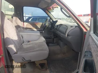 1999 Dodge 1500 z VIN 1B7HF16Y2XS185896, wystawiony jako IAAI lot #42251046 z przebiegiem 258 932 mil mil oraz . Historia ofert i sprzedaży dostępna na DreamBid. Obrazek 5.