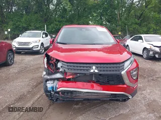 2024 Mitsubishi Eclipse Cross SE with VIN JA4ATWAAXRZ042099, listed as a IAAI auction lot 42311591 with 29,381 mi miles and . Bid and sale history available at DreamBid. Image 11.