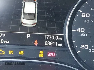 2014 Audi A6 Premium Plus z VIN WAUFGAFC5EN133941, wystawiony jako IAAI lot #41835479 z przebiegiem 68 911 mil mil oraz . Historia ofert i sprzedaży dostępna na DreamBid. Obrazek 15.