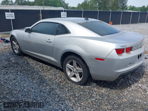 2011 Chevrolet Camaro 1LT with VIN 2G1FB1EDXB9103188, listed as a IAAI auction lot 42306677 with 266,067 mi miles and . Bid and sale history available at DreamBid. Image 3.
