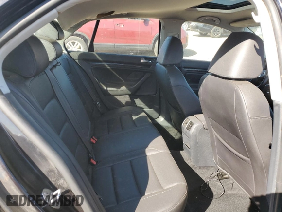 2010 Volkswagen Jetta Wolfsburg Edition with VIN 3VWRJ7AJ0AM047481, listed as a Copart auction lot 70208214 with Not provided miles and Salvage title. Bid and sale history available at DreamBid. Image 10.