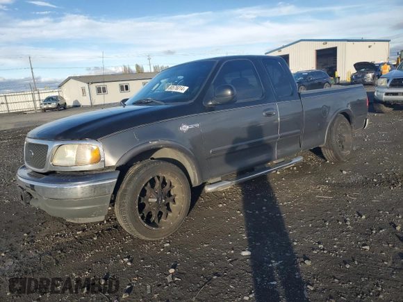 2003 Ford F-150 XL with VIN 1FTRX17L23NA98321, listed as a Copart auction lot 80576014 with 0 mi miles and Salvage Title. Bid and sale history available at carsss.com. Image 1.