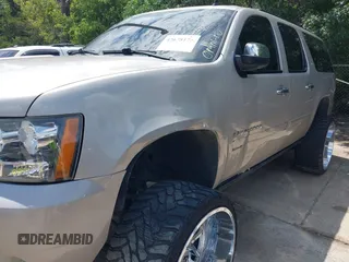 2008 Chevrolet Suburban LTZ with VIN 1GNFC16Y78R199812, listed as a IAAI auction lot 42678173 with 273,734 mi miles and . Bid and sale history available at DreamBid. Image 6.