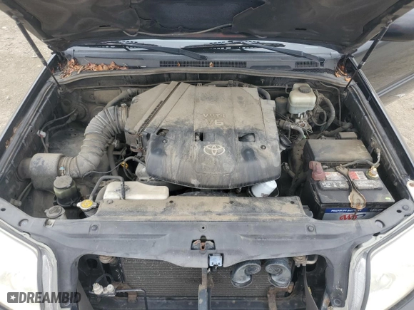 2005 Toyota 4Runner SR5 with VIN JTEZU14R058039492, listed as a Copart auction lot 53201305 with 226,433 mi miles and Salvage Title. Bid and sale history available at carsss.com. Image 13.