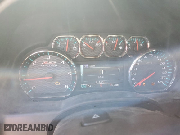 2016 Chevrolet Silverado 1500 LT with VIN 3GCUKREC5GG247586, listed as a Copart auction lot 49600245 with 218,489 mi miles and Salvage Title. Bid and sale history available at DreamBid. Image 9.