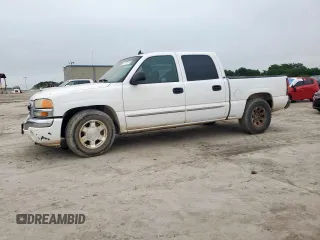 2006 GMC Sierra 1500 SLE1 z VIN 2GTEC13T561146383, wystawiony jako Copart lot #59738675 z przebiegiem 268 109 mil mil oraz Czysty tytuł • Clean title. Historia ofert i sprzedaży dostępna na DreamBid. Obrazek 1.