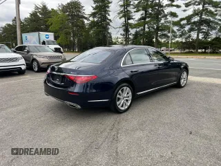 2022 Mercedes-Benz S 500 z VIN W1K6G6DB2NA068179, wystawiony jako Copart lot #59617975 z przebiegiem 43 249 mil mil oraz Tytuł czysty. Historia ofert i sprzedaży dostępna na DreamBid. Obrazek 4.