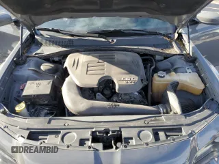 2019 Chrysler 300 with VIN 2C3CCAGG2KH539686, listed as a Copart auction lot 47141305 with 101,607 mi miles and Salvage Title. Bid and sale history available at carsss.com. Image 12.