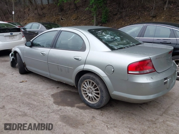 2004 Chrysler Sebring LXi z VIN 1C3EL56R94N401964, wystawiony jako IAAI lot #42315832 z przebiegiem 89 243 mil mil oraz . Historia ofert i sprzedaży dostępna na DreamBid. Obrazek 3.