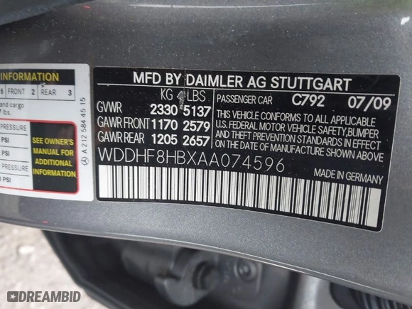 2010 Mercedes-Benz E-Class E 350 Luxury with VIN WDDHF8HBXAA074596, listed as a IAAI auction lot 41904543 with 127,805 mi miles. Bid and sale history available at carsss.com. Image 9.