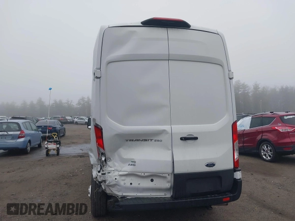 2022 Ford Transit Cargo with VIN 1FTBR2X83NKA80895, listed as a IAAI auction lot 41905179 with 45,241 mi miles and . Bid and sale history available at DreamBid. Image 6.