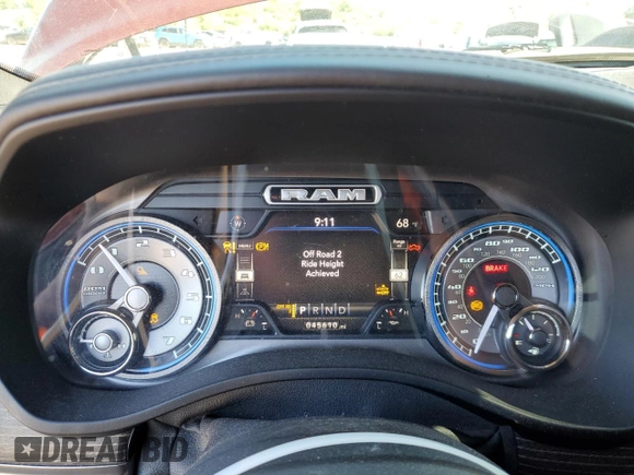 2019 Ram 1500 Limited with VIN 1C6SRFHT2KN856963, listed as a Copart auction lot 58815325 with 45,610 mi miles and Salvage title. Bid and sale history available at DreamBid. Image 9.