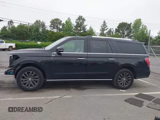 2020 Ford Expedition Max Limited z VIN 1FMJK1KT8LEA11679, wystawiony jako IAAI lot #42069709 z przebiegiem 106 112 mil mil oraz . Historia ofert i sprzedaży dostępna na DreamBid. Obrazek 14.