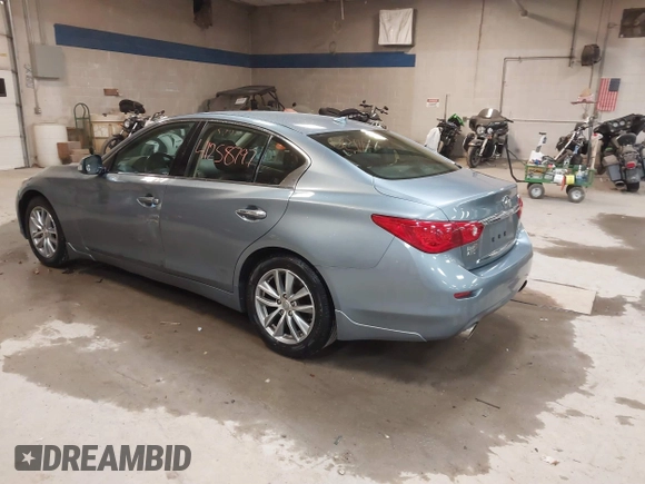 2015 Infiniti Q50 Premium with VIN JN1BV7AR2FM414613, listed as a IAAI auction lot 41258797 with 162,822 mi miles. Bid and sale history available at carsss.com. Image 3.