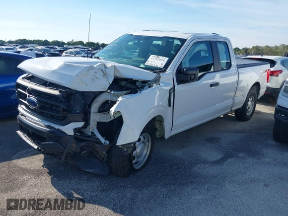 2022 Ford F-150 XL z VIN 1FTFX1E54NKD86627, wystawiony jako IAAI lot #41362024 z przebiegiem 32 712 mil mil oraz . Historia ofert i sprzedaży dostępna na DreamBid. Obrazek 17.