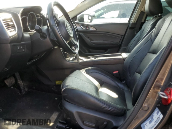 2018 Mazda 3 Grand Touring z VIN 3MZBN1W36JM225021, wystawiony jako Copart lot #61100855 z przebiegiem 155 817 mil mil oraz Czysty tytuł • Clean title. Historia ofert i sprzedaży dostępna na DreamBid. Obrazek 7.