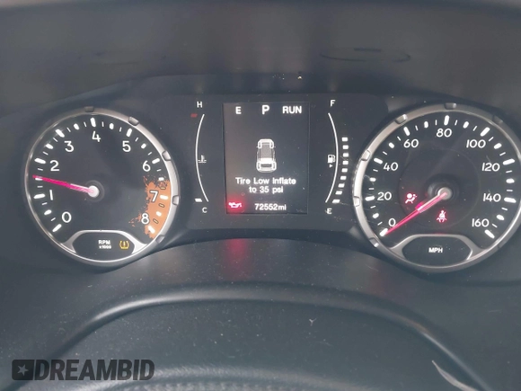 2017 Jeep Renegade Latitude with VIN ZACCJBBB3HPE71456, listed as a IAAI auction lot 41202372 with 72,552 mi miles. Bid and sale history available at carsss.com. Image 7.