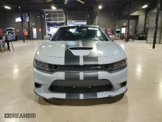2022 Dodge Charger Scat Pack with VIN 2C3CDXGJXNH208998, listed as a Copart auction lot 45358455 with 26,742 mi miles and Clean Title. Bid and sale history available at carsss.com. Image 2.