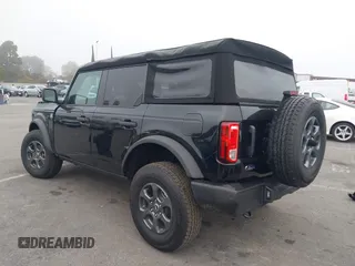 2024 Ford Bronco Big Bend with VIN 1FMDE7BH2RLB44476, listed as a IAAI auction lot 41590106 with 673 mi miles and . Bid and sale history available at carsss.com. Image 15.
