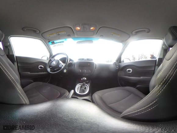 2015 Kia Soul with VIN KNDJN2A27F7164461, listed as a IAAI auction lot 41692386 with 92,359 mi miles. Bid and sale history available at carsss.com. Image 19.