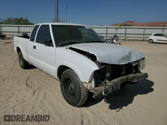 2002 GMC Sonoma SL with VIN 1GTCS19W828203307, listed as a Copart auction lot 74585494 with 106,956 mi miles and Salvage Title. Bid and sale history available at carsss.com. Image 10.