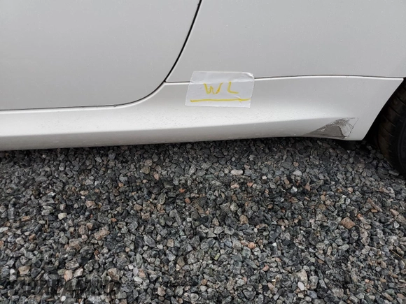 2009 BMW 6 Series 650i with VIN WBAEB53589CX64448, listed as a Copart auction lot 73867784 with 80,795 mi miles and Salvage Title. Bid and sale history available at carsss.com. Image 12.