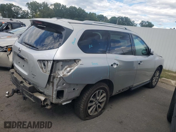 2014 Nissan Pathfinder SL z VIN 5N1AR2MM3EC701328, wystawiony jako Copart lot #71381544 z przebiegiem 142 071 mil mil oraz Szkoda całkowita • Salvage title. Historia ofert i sprzedaży dostępna na DreamBid. Obrazek 3.