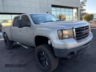 2007 GMC Sierra 2500HD SLT with VIN 1GTHK23607F507691, listed as a Copart auction lot 63124735 with 249,471 mi miles and Clean title. Bid and sale history available at DreamBid. Image 1.