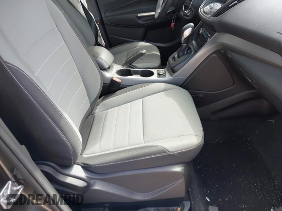 2016 Ford Escape SE z VIN 1FMCU9G92GUC37694, wystawiony jako IAAI lot #41917697 z przebiegiem 78 511 mil mil oraz . Historia ofert i sprzedaży dostępna na DreamBid. Obrazek 5.