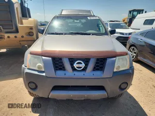 2005 Nissan Xterra S z VIN 5N1AN08W75C642635, wystawiony jako Copart lot #60155105 z przebiegiem 285 853 mil mil oraz Czysty tytuł • Clean title. Historia ofert i sprzedaży dostępna na DreamBid. Obrazek 5.