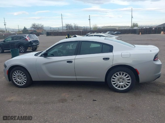 2019 Dodge Charger Police with VIN 2C3CDXKT6KH647846, listed as a IAAI auction lot 41976230 with 109,622 mi miles. Bid and sale history available at carsss.com. Image 14.