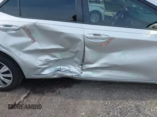 2016 Toyota Corolla L z VIN 5YFBURHEXGP568094, wystawiony jako IAAI lot #42309021 z przebiegiem 91 210 mil mil oraz . Historia ofert i sprzedaży dostępna na DreamBid. Obrazek 6.