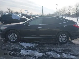 2013 Honda Crosstour EX-L z VIN 5J6TF3H59DL001546, wystawiony jako IAAI lot #41396790 z przebiegiem 168 255 mil mil oraz . Historia ofert i sprzedaży dostępna na DreamBid. Obrazek 14.