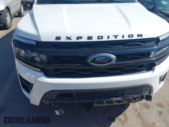 2024 Ford Expedition Max Limited с VIN 1FMJK2A81REA99518, выставлен на аукционе IAAI как лот 41735522 с пробегом 1 297 миль миль и . История ставок и продаж доступна на DreamBid. Изображение 17.