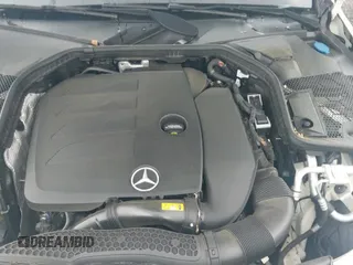 2019 Mercedes-Benz C 300 z VIN 55SWF8EB9KU298567, wystawiony jako IAAI lot #42638949 z przebiegiem 24 967 mil mil oraz . Historia ofert i sprzedaży dostępna na DreamBid. Obrazek 20.