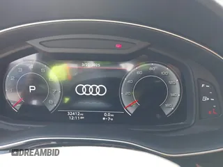 2021 Audi Q8 Premium Plus z VIN WA1EVAF14MD003053, wystawiony jako IAAI lot #41854362 z przebiegiem 32 412 mil mil oraz . Historia ofert i sprzedaży dostępna na DreamBid. Obrazek 7.
