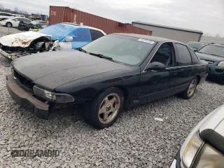 1996 Chevrolet Caprice Classic 1SA Special Value Pkg with VIN 1G1BL52P2TR155004, listed as a Copart auction lot 44249755 with 146,782 mi miles and Clean Title. Bid and sale history available at carsss.com. Image 1.