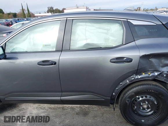 2025 Nissan Kicks S with VIN 3N8AP6BA7SL310908, listed as a IAAI auction lot 40967736 with 77 mi miles. Bid and sale history available at carsss.com. Image 14.