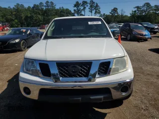 2010 Nissan Frontier SE с VIN 1N6AD0ER9AC432955, выставлен на аукционе Copart как лот 55661535 с пробегом 175 062 миль миль и Списание • Salvage title. История ставок и продаж доступна на DreamBid. Изображение 5.