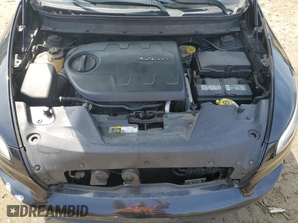 2014 Jeep Cherokee Limited with VIN 1C4PJLDS6EW134220, listed as a Copart auction lot 55585885 with 117,766 mi miles and Clean title. Bid and sale history available at DreamBid. Image 11.