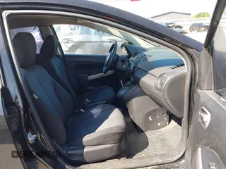 2012 Mazda 2 Sport with VIN JM1DE1KZ0C0146875, listed as a IAAI auction lot 41974461 with 211,414 mi miles. Bid and sale history available at carsss.com. Image 5.