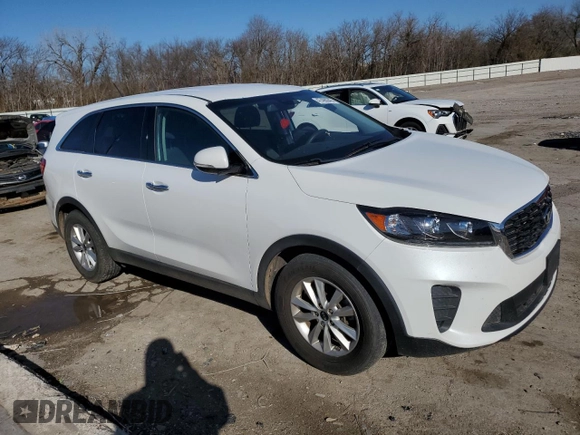 2020 Kia Sorento LX with VIN 5XYPG4A3XLG651712, listed as a Copart auction lot 47490945 with 95,612 mi miles and Salvage Title. Bid and sale history available at carsss.com. Image 4.