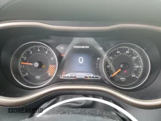 2015 Jeep Cherokee Limited with VIN 1C4PJMDS3FW556453, listed as a Copart auction lot 54539175 with 105,156 mi miles and Clean Title. Bid and sale history available at carsss.com. Image 9.