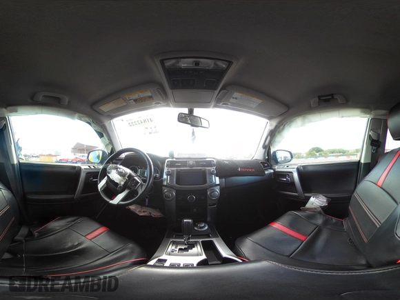 2019 Toyota 4Runner SR5 с VIN JTEBU5JR7K5664255, выставлен на аукционе IAAI как лот 41842222 с пробегом 77 178 миль миль и . История ставок и продаж доступна на DreamBid. Изображение 18.