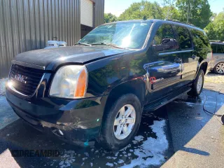 2013 GMC Yukon XL SLT z VIN 1GKS2KE79DR128926, wystawiony jako Copart lot #50310435 z przebiegiem 85 744 mil mil oraz Czysty tytuł • Clean title. Historia ofert i sprzedaży dostępna na DreamBid. Obrazek 2.