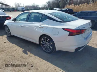 2023 Nissan Altima SL with VIN 1N4BL4EV7PN333570, listed as a IAAI auction lot 41697717 with 16,499 mi miles and . Bid and sale history available at DreamBid. Image 3.