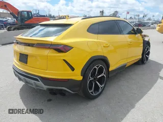 2019 Lamborghini Urus z VIN ZPBUA1ZL7KLA01416, wystawiony jako IAAI lot #41680325 z przebiegiem 72 817 mil mil oraz . Historia ofert i sprzedaży dostępna na DreamBid. Obrazek 4.